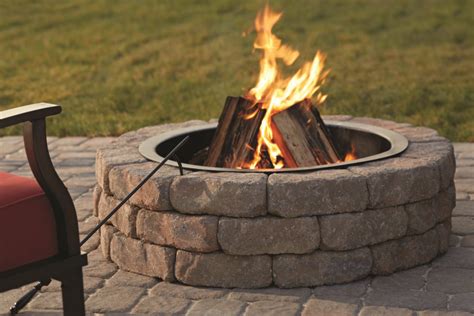 7 Best Outdoor Wood Burning Fire Pits [2022 Reviews]