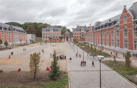 best french schools in brussels