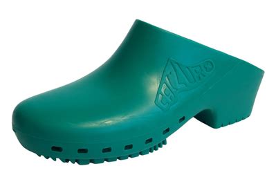 Best Garden Clogs Wirecutter