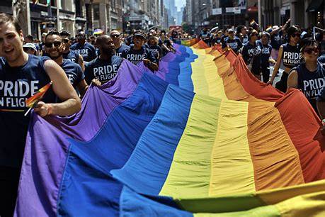BEST GAY PRIDE PARADES IN THE US