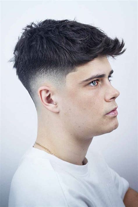  79 Stylish And Chic Best Haircuts For Straight Hair Male For Short Hair