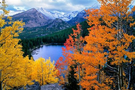 10 Best Hikes Near Estes Park (RMNP Hiking with Waterfalls) Estes