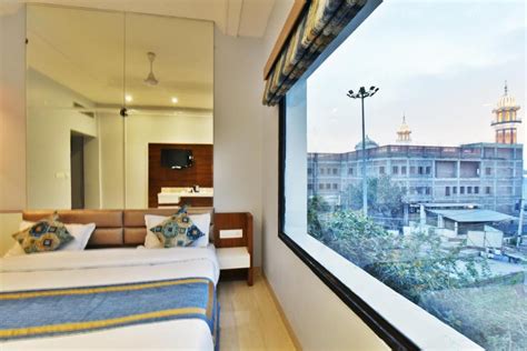 best hotels in amritsar near railway station