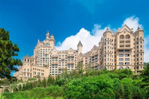 best hotels in dalian china
