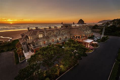 best hotels in seaside oregon on the beach