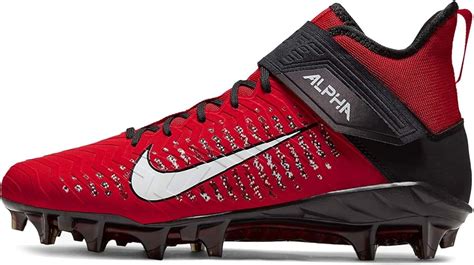 best linebacker cleats 2018