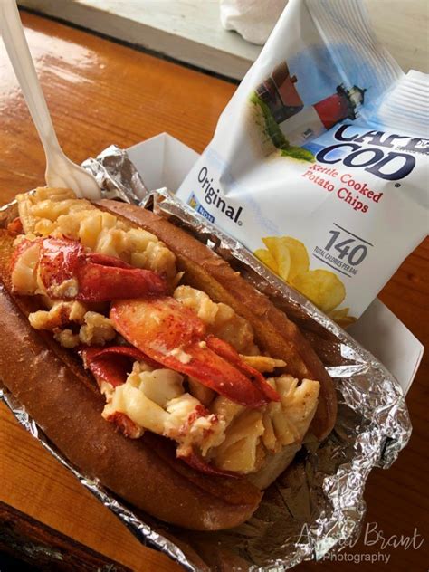 These Are the Best Lobster Rolls in Maine GQ