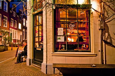 best local cafes in amsterdam