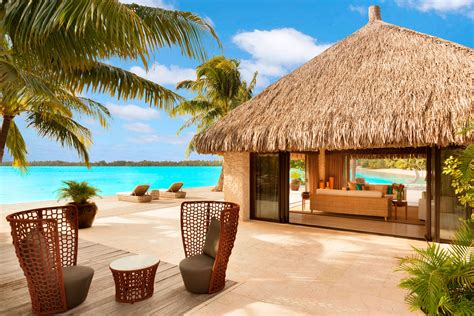 best luxury hotel bora bora