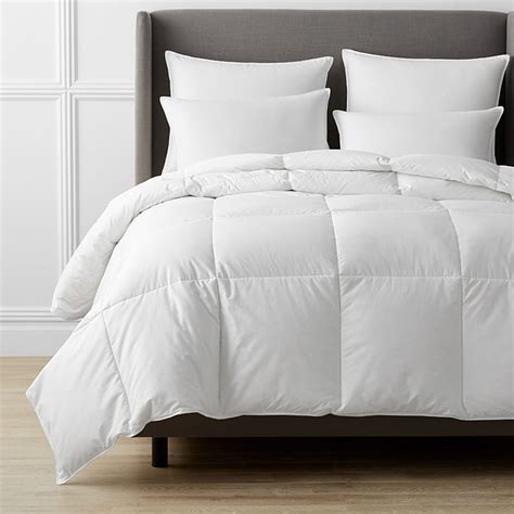Best Material For Lightweight Comforter