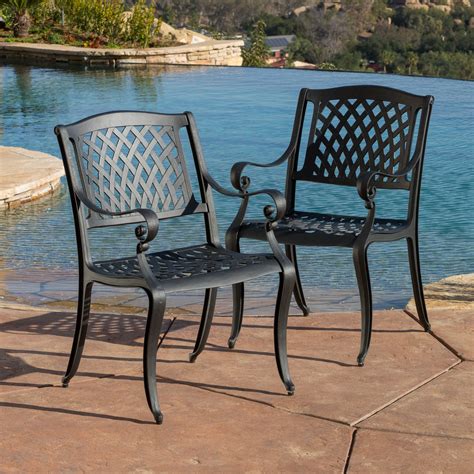 home.furnitureanddecorny.com:best metal patio chairs