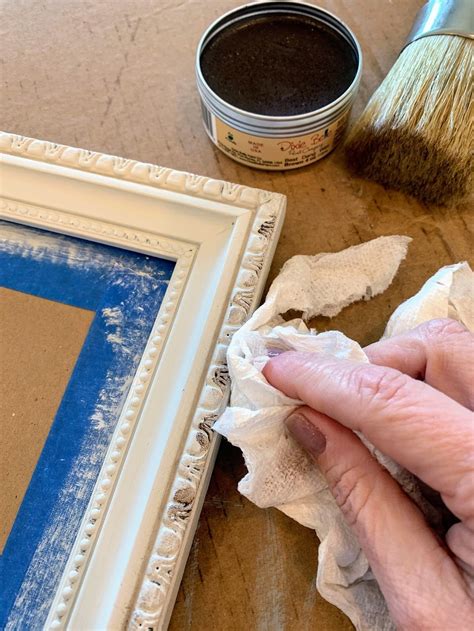 Best Paint For Picture Frames