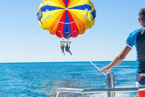 best parasailing operator
