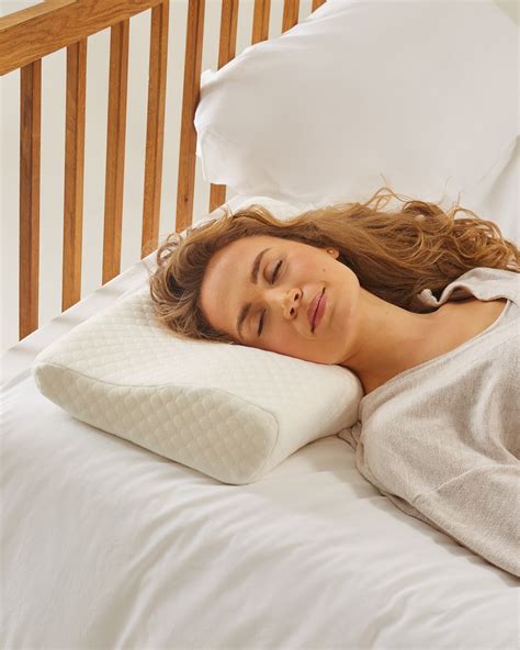 best pillows for neck and shoulder pain