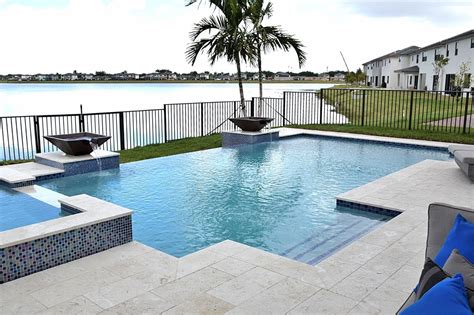 Best Pool Deck For Florida