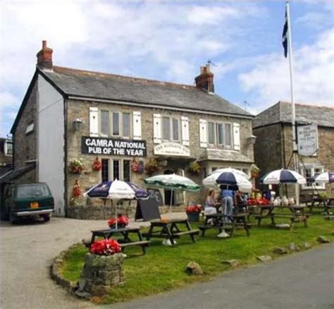 best pubs in cornwall for food