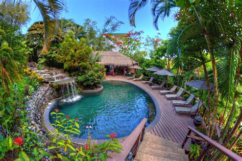 best rainforest resorts in costa rica