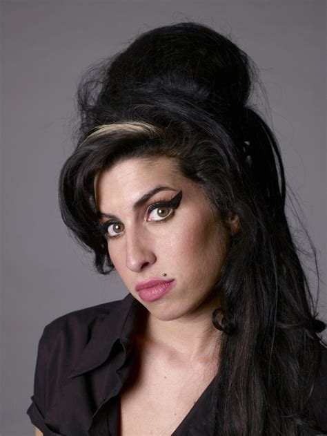 best rated biography of amy winehouse