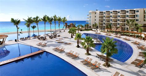 best resorts in cancun mexico