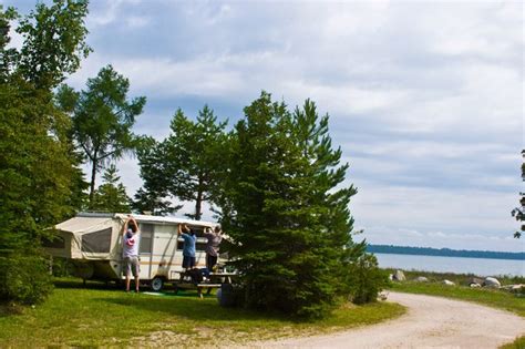 best rustic campgrounds in the upper peninsula