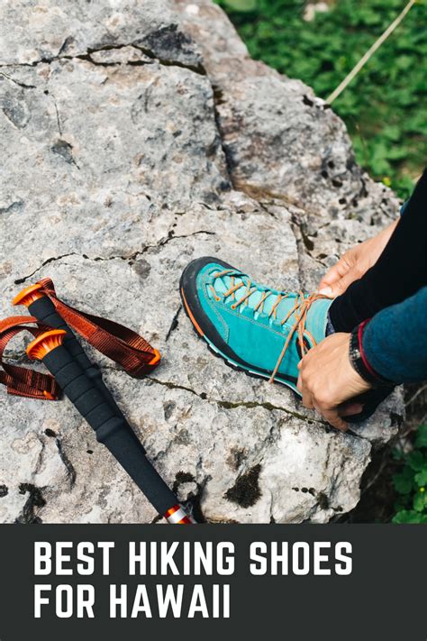 11 Best Hiking Shoes for Hawaii [Reviews] • RouteVoyage
