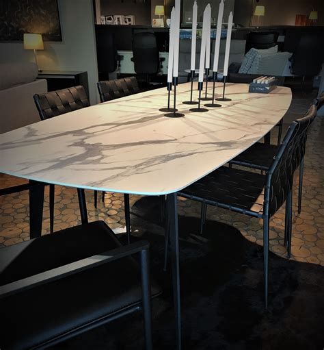 Best Surface For Dining Table