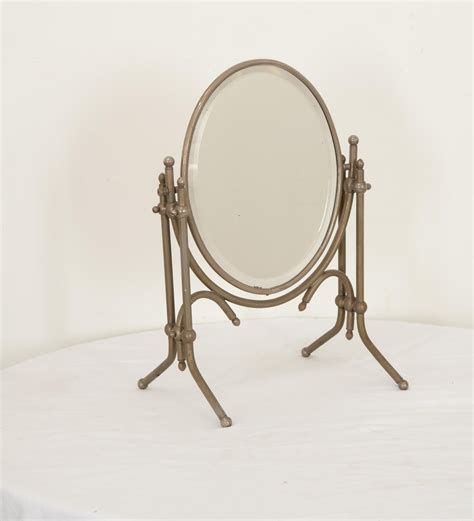 Best Tabletop Vanity Mirror