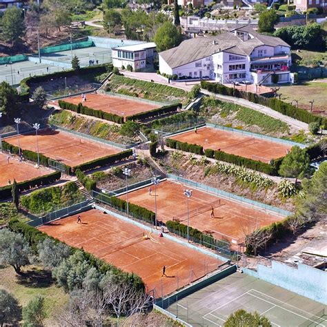 best tennis academy in spain