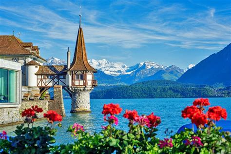 best time to travel to switzerland