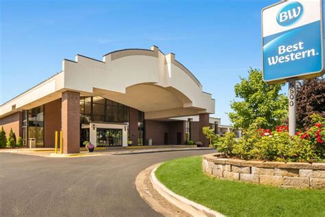 Experience Unbeatable Hospitality at Best Western Hotel & Suites - Your Perfect Stay Destination!