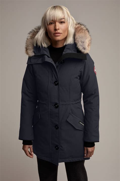 best winter coats for women like canada goose