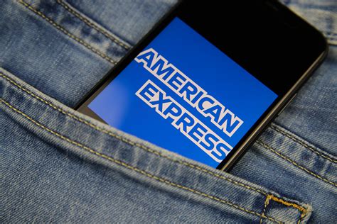 7 Best Ways to Use Amex Points on Flights and Hotels