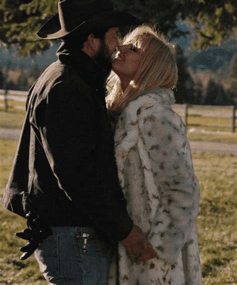 Beth Dutton Leopard Outfit