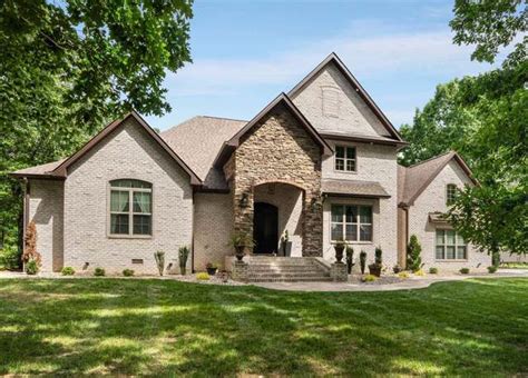 Bethpage Custom Homes