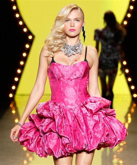 Betsey Johnson Vintage X UO Strapless Net Dress in Pink Urban