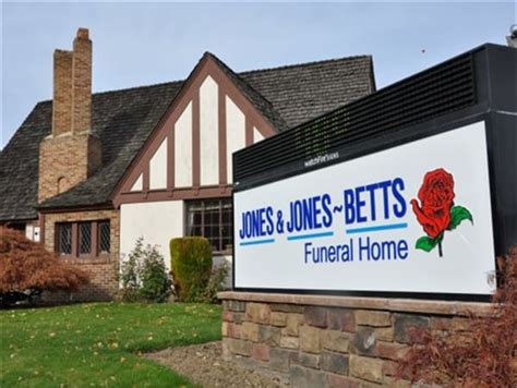 betts funeral home services