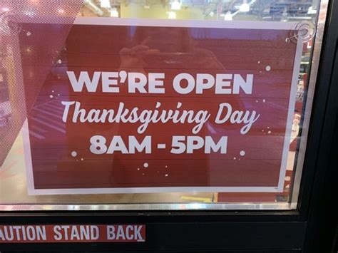 bevmo open thanksgiving