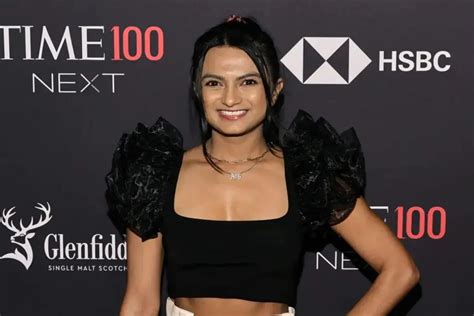 Learn About How Much Is Fandoms Chanchal Fans: Step by Step 2026