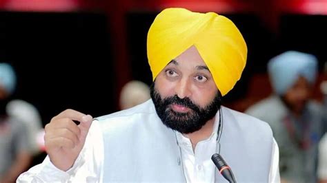 bhagwant mann from which party