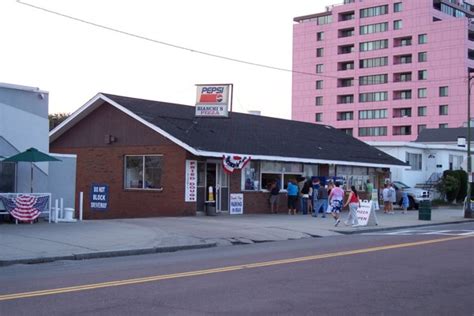 bianchi's pizza revere beach