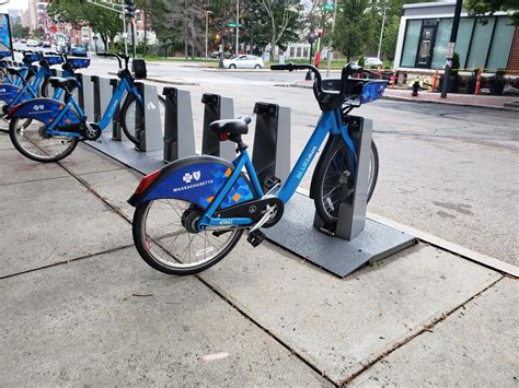 bicycle rental in boston