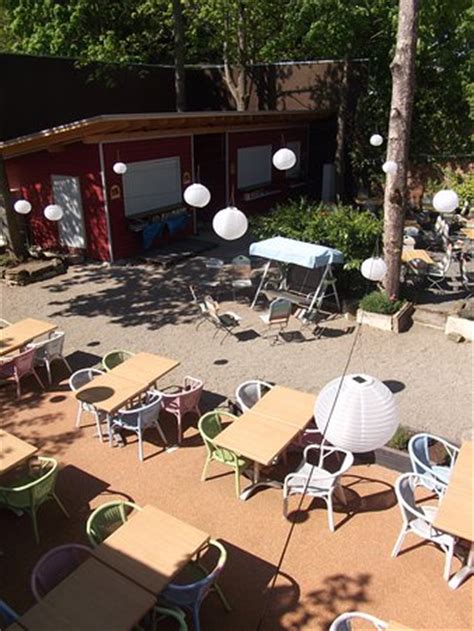 biergarten frauleins