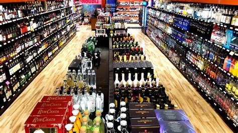 big 10 liquor store