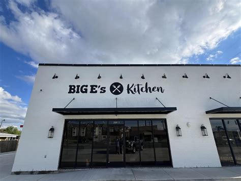 big e's kitchen