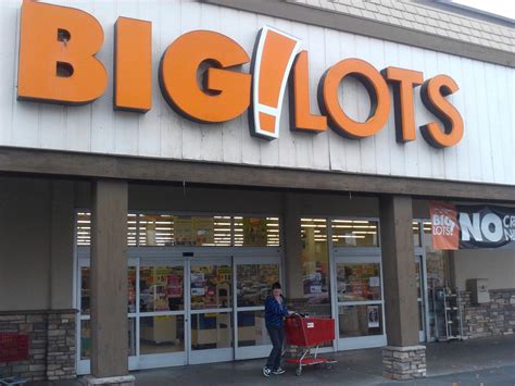 Big Lots Visalia