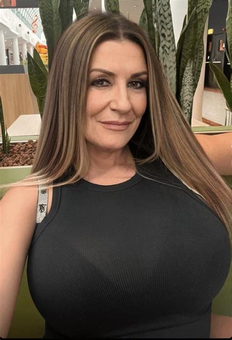 big milfs titty 22