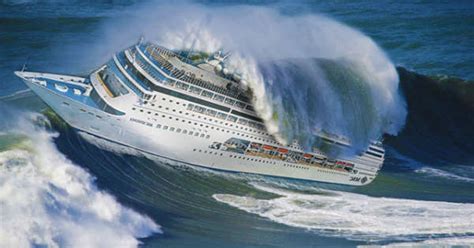 big waves on cruise ship