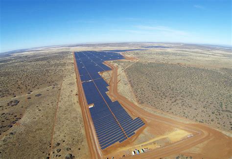 biggest solar power plant in south africa