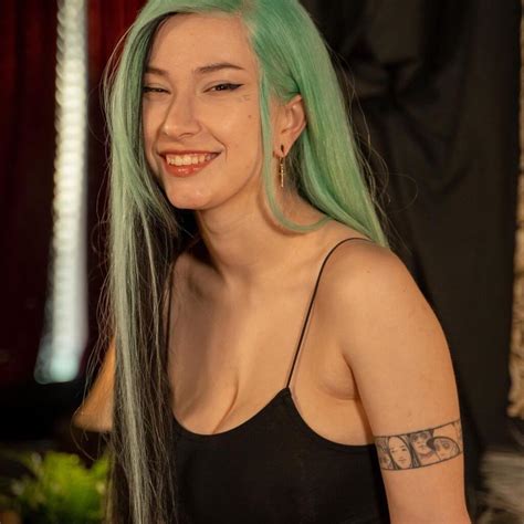 5 Bigtittygithegg Facts