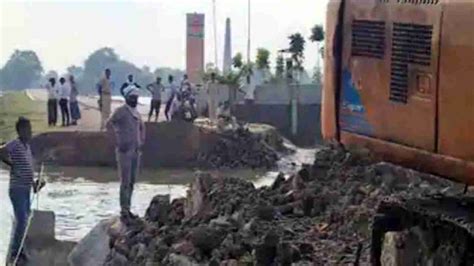 bihar bridge collapses in gopalganj